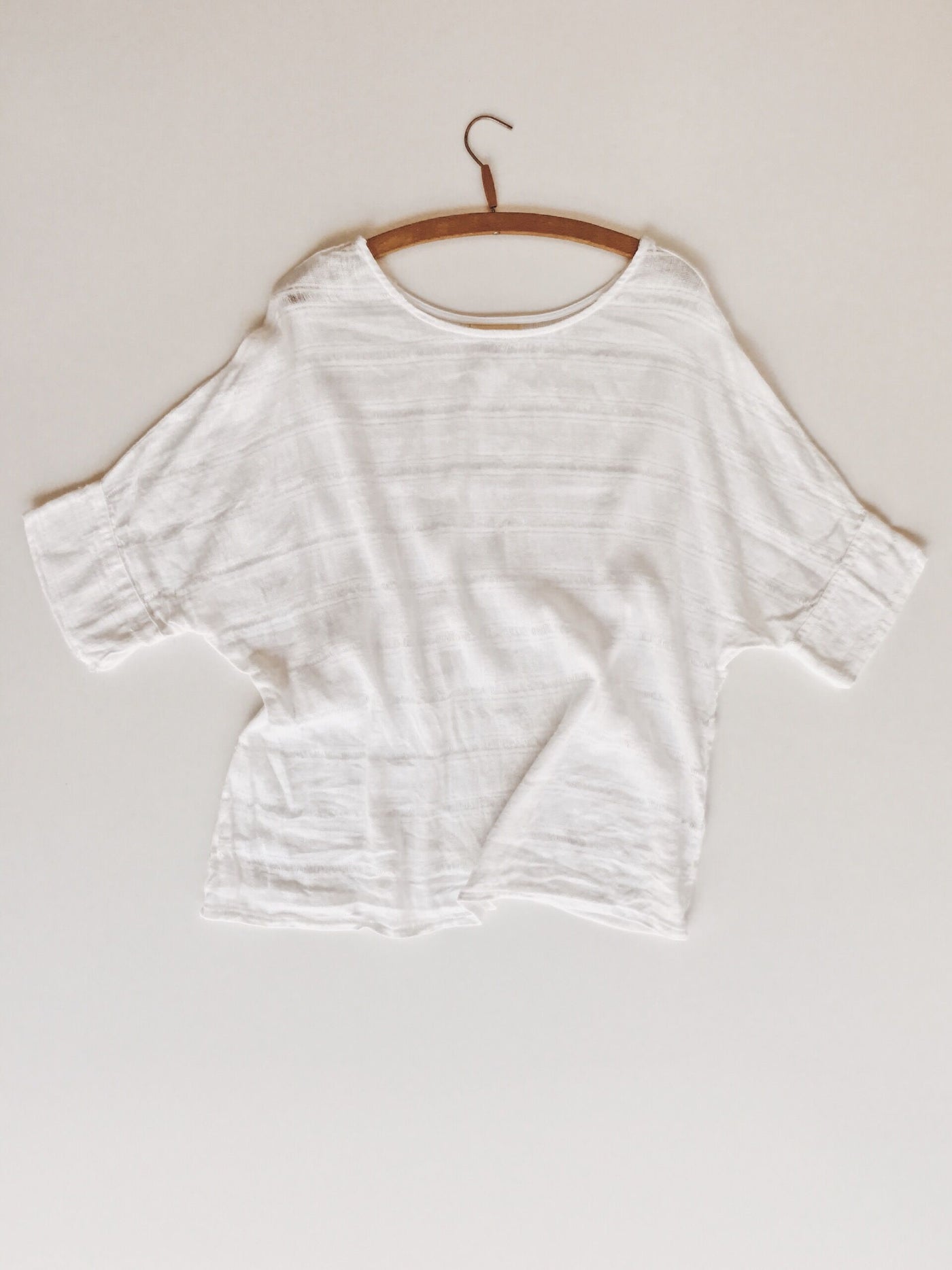 Riva Tee - Soft White Lithuanian Linen