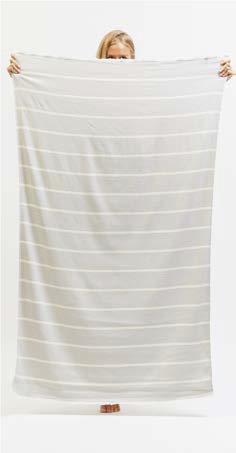 Sugarloop Beach Towel in Ash