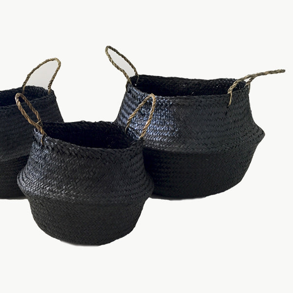 Medium Seagrass Belly Basket in Black