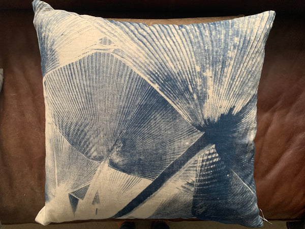 Linen Fan Palm Cushion